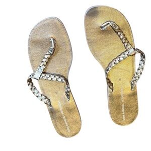 NWOT Cris Barros Wardrobe Gold Leather Braided T strap Sandals Size 8 MSRP $165
